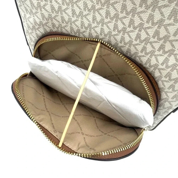 Michael Kors Medium Jaycee Zip Packet Backpack Vanilla - Picture 10 of 11